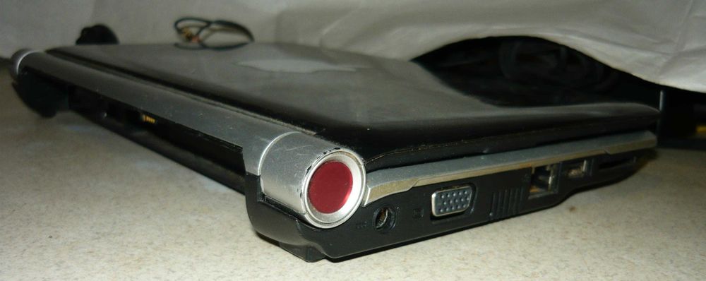 Malutki Laptop Packard Bell 7'' netbook Atom 1.6 GHz 1.5 GB 160 GB