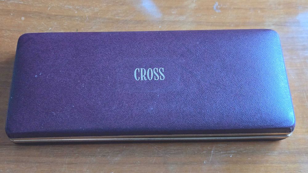 Esferográfica Cross Century Classic, Ouro Laminado 14kt (Rolled Gold) c/ Estojo Original