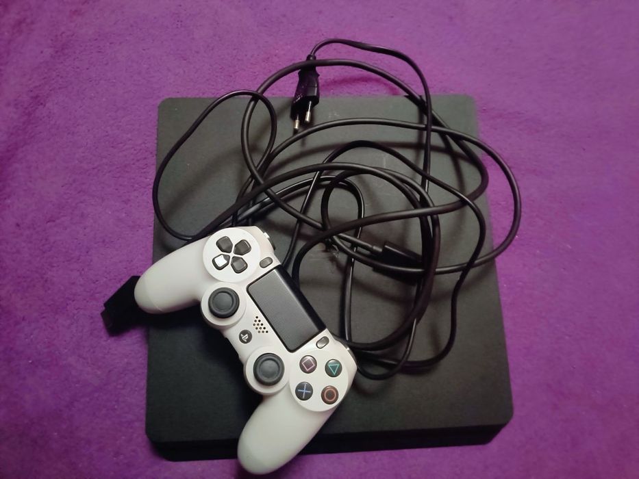Playstation 4 slim 512 gb