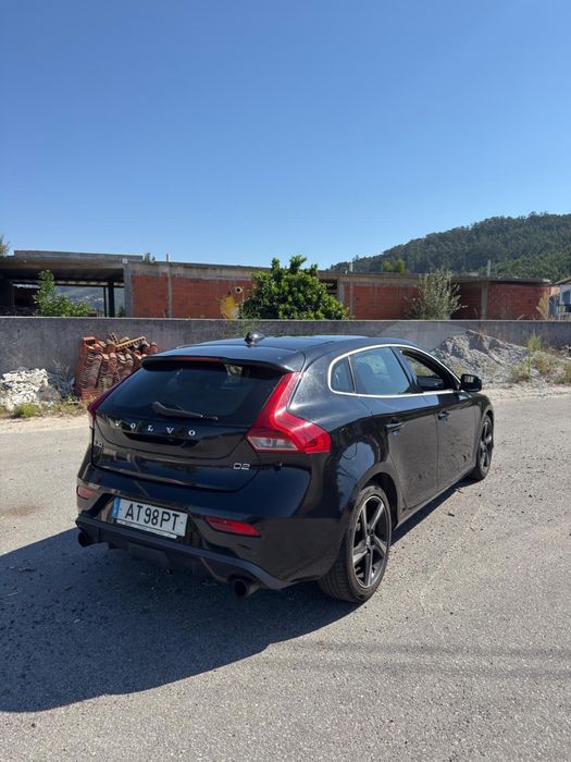 Volvo V40 D2 R-Design 1.6 Diesel full extras