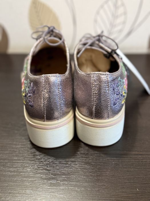 Лофери,мокасини жіночі,натуральна шкіра