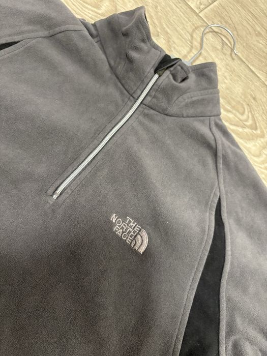 Флісова кофта від The North Face | розмір по факту м-л | стан 10/10 |