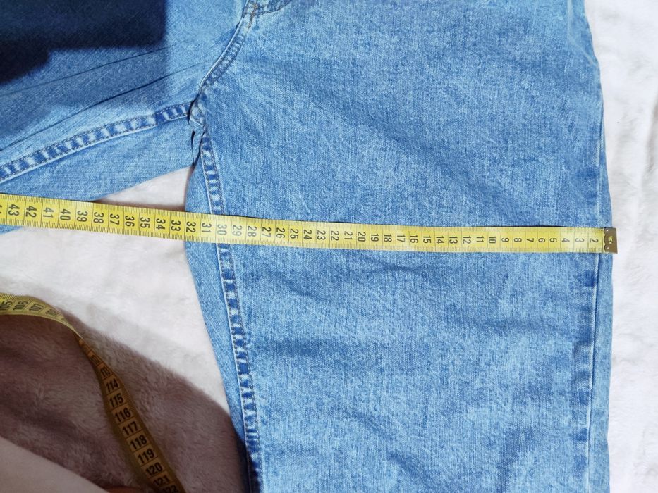 Spodnie Slim fit