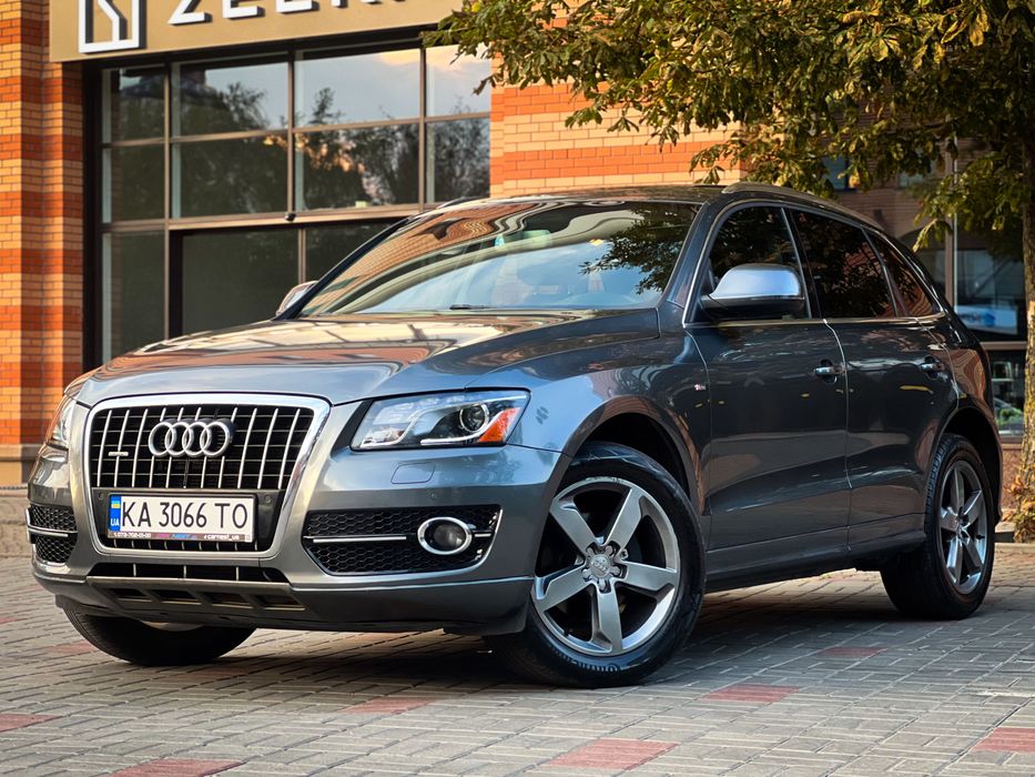 Audi Q5 2013 • 3.2 FSI V6 • quattro • Premium Plus • S Line