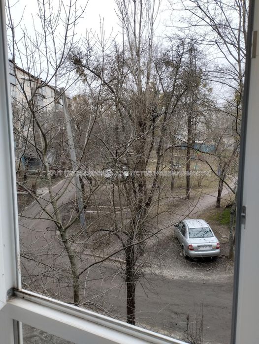 АН Продам 3 кв. П.Поле, м."23 Августа". Евроремонт.42000.Д57.