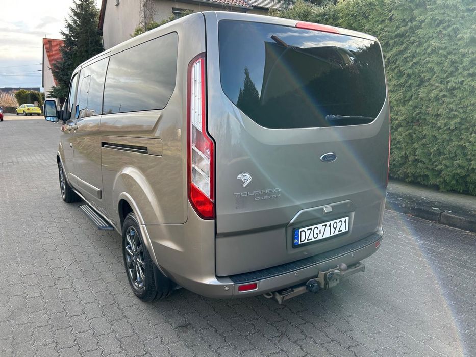 Ford Tourneo Custom