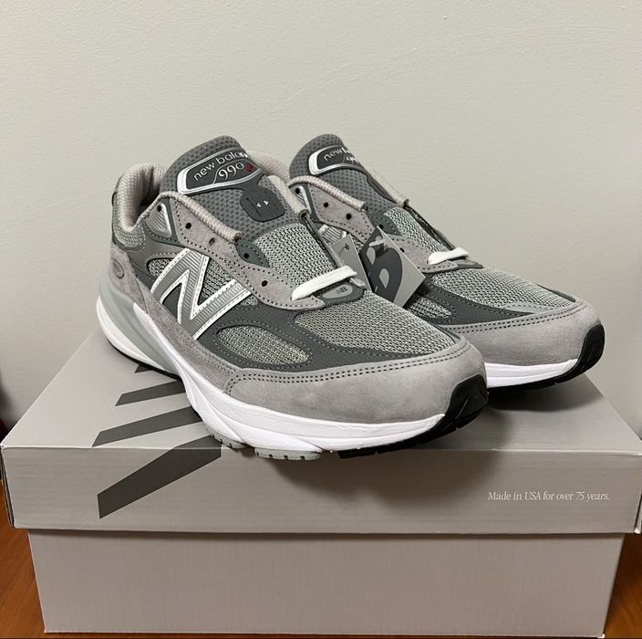 Кроссовки New Balance 990 v6