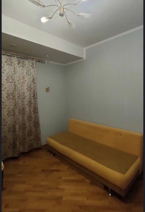 Сдам хорошую 2 к кв, с ремонтом возле метро Масельского