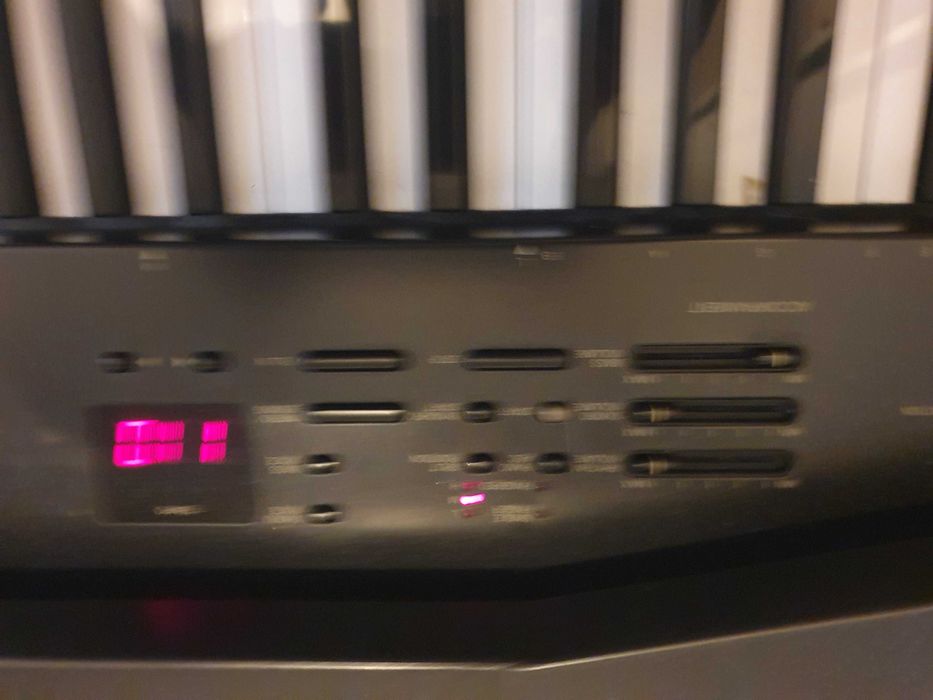 Pianino Yamaha Clavinova CVP20 w pelni sprawne