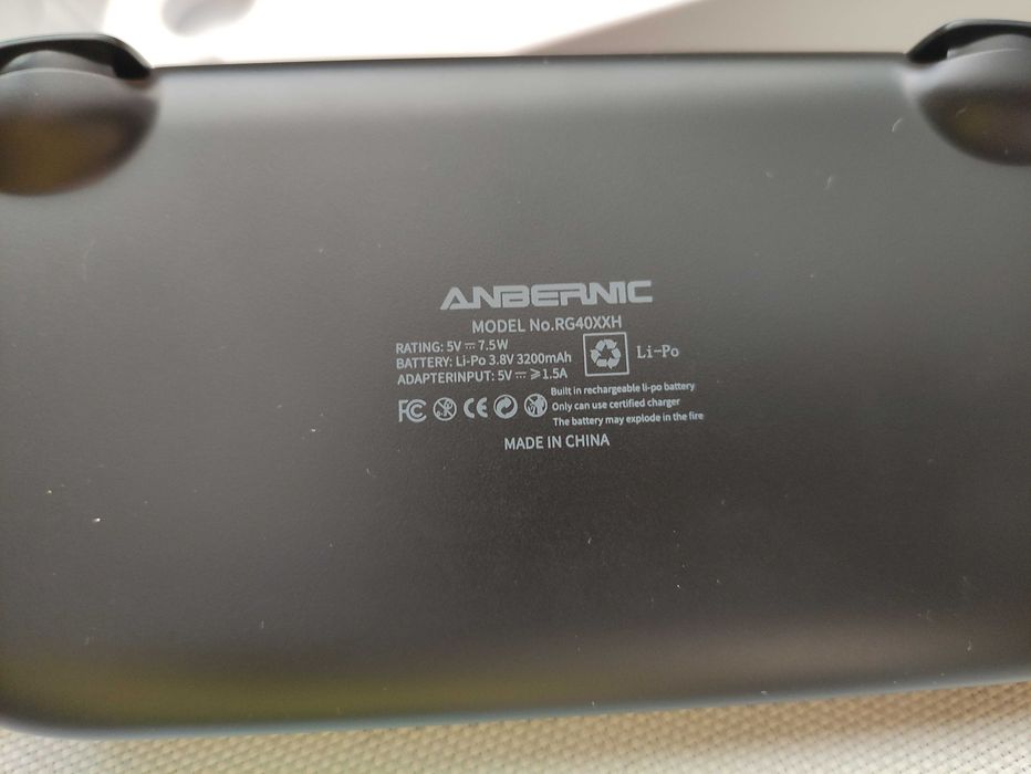 Nowa konsola Anbernic RG40XX H 64 GB 5000 tys. gier emulator NOWA