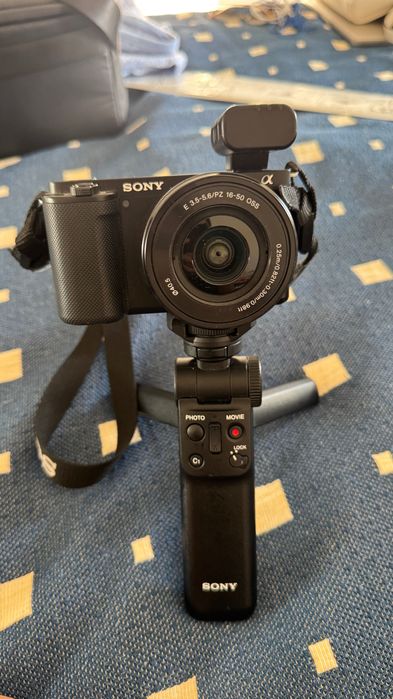 Sony ZV-E10 (corpo ou kit)