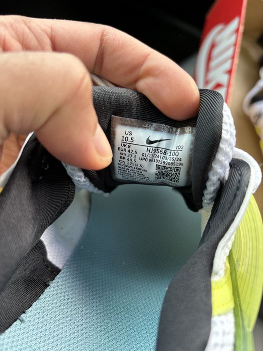 Женские Nike V2K Run  Новые  Оригинал