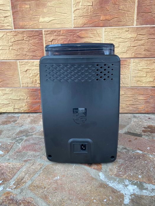 Кавомашина Phillips LatteGo EP5447/90 гарний стан 2023 рік