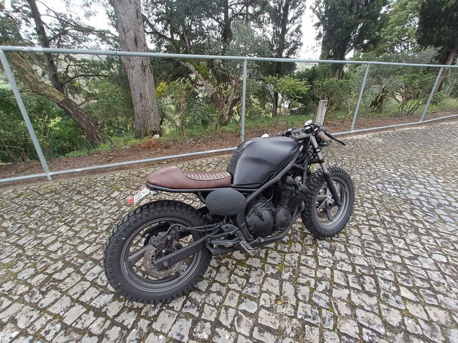 YAMAHA XJ600 (Caffe Racer)