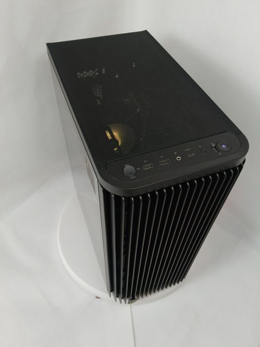 Komputer Gamingowy i9-14900,Intel UHD 770,128 GB,Win 11 Pro