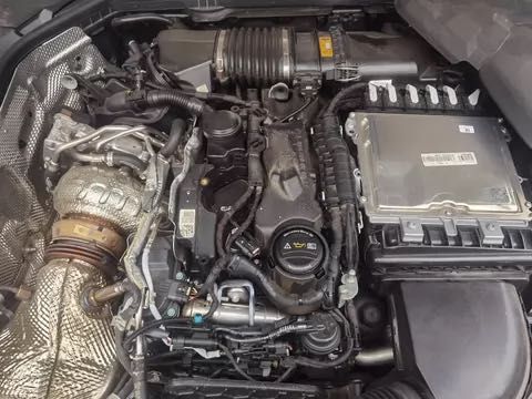 Venda de peças de motor Mercedes 654.920