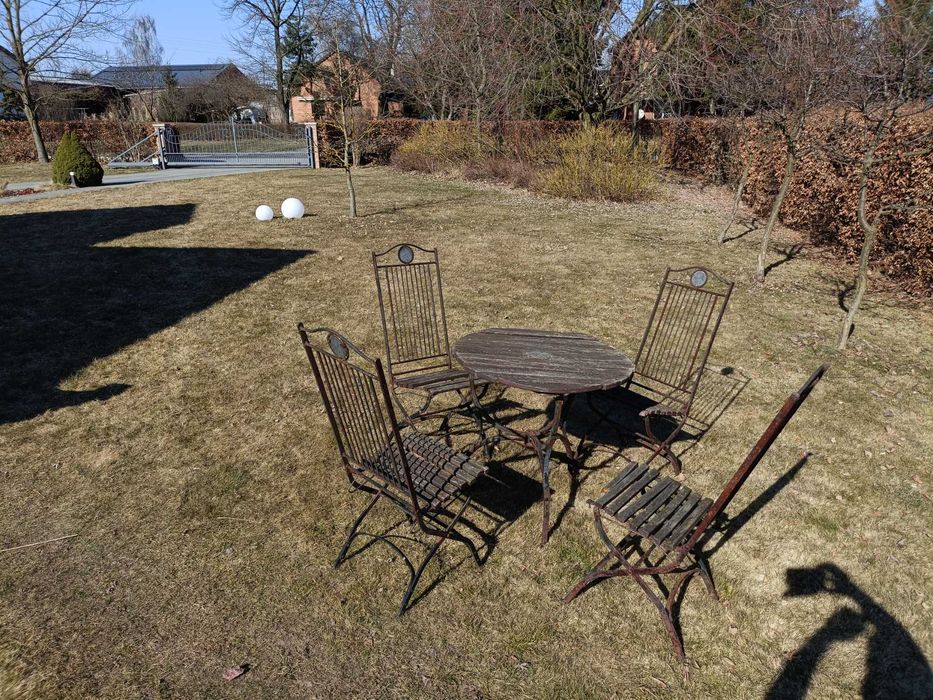 Stół ogrodowy, krzesła