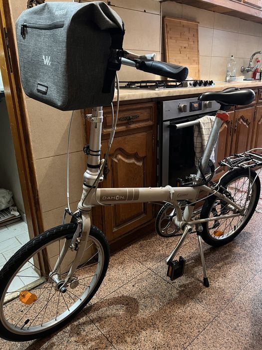 Bike dobravel excelente valor marca Dahon