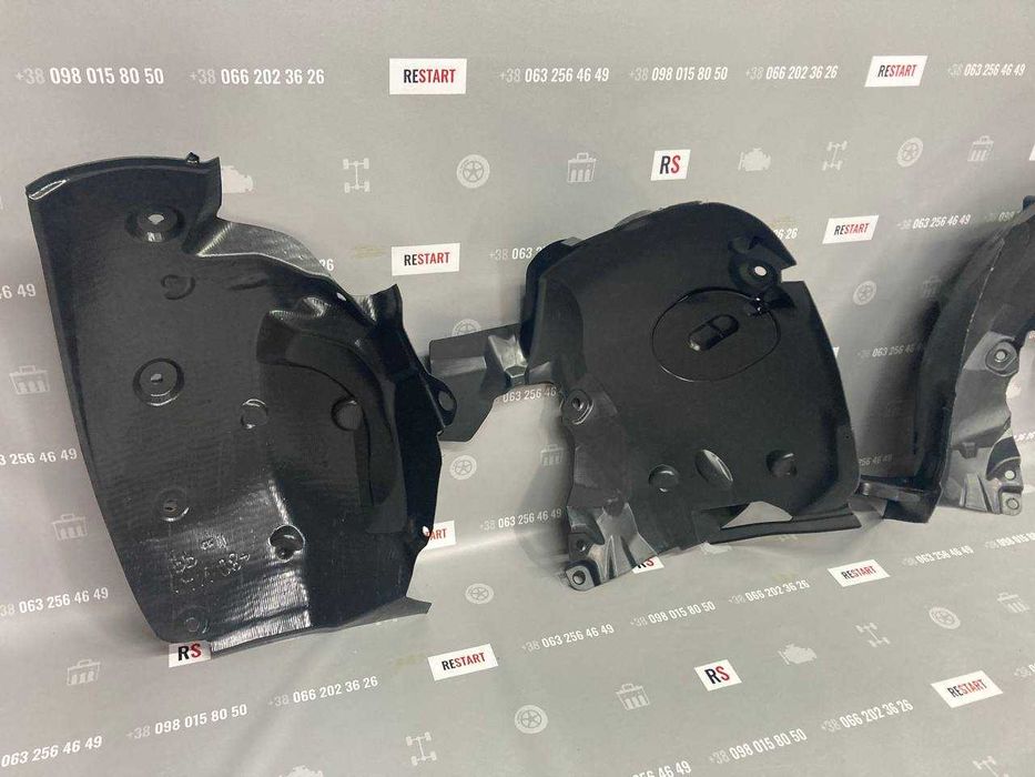 Підкрилки передні на Renault Kangoo 2 (Рено Кенго 2) 2008 - 2015