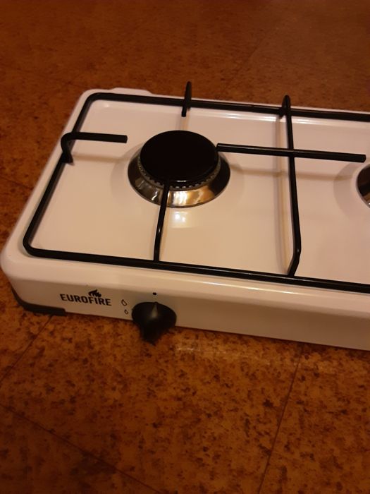 Газовая плита 2 комфорки эмалированая