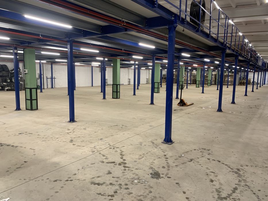 Продаж: Склад ( виробництво ) 4000м + 350м Офісів + 1,2 га територія