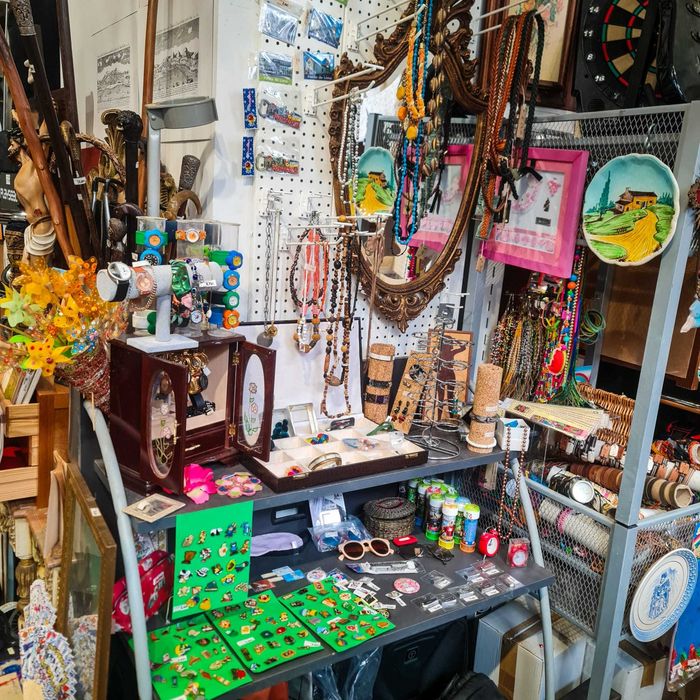 Relógio Peter Café Sport – Horta (Faial, Açores) – Miniatura Baleia