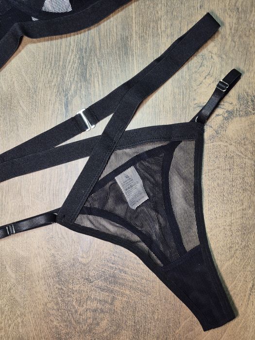 Комплект білизни, жіноча білизна, бра, стрінги