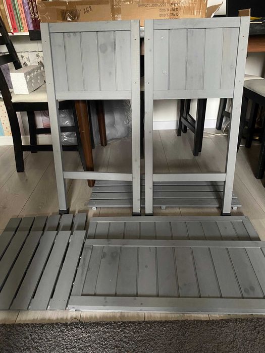 Drewniany kwietnik do ogrodu