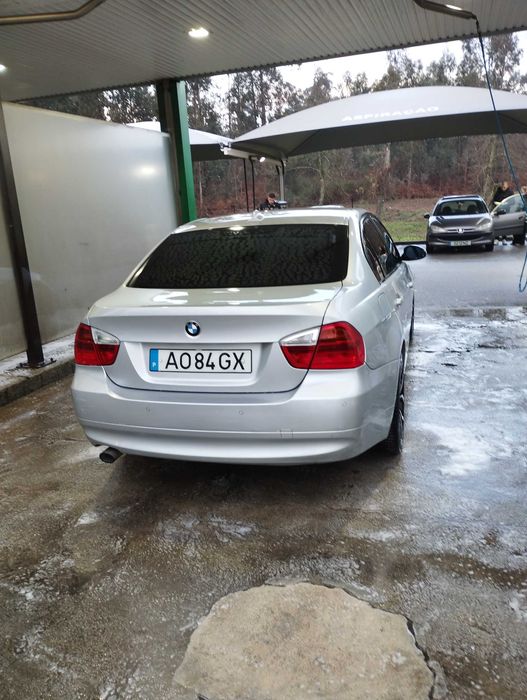 BMW e90 320d 163cv  2006