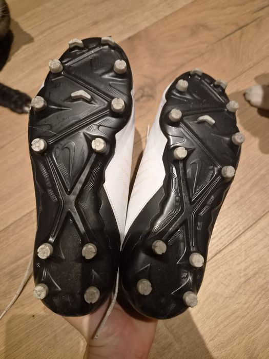 Chuteiras Nike Phantom 38,5
