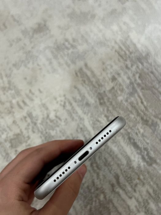 Iphone 11 branco 128gb