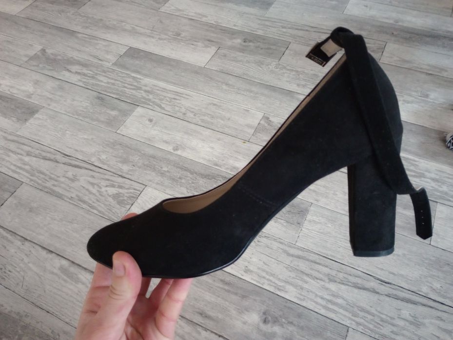 Sprzedam buty damskie