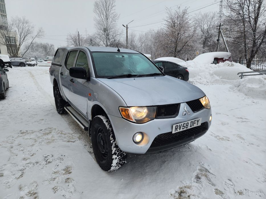 Mitsubishi L200 2009 рік в Україні!