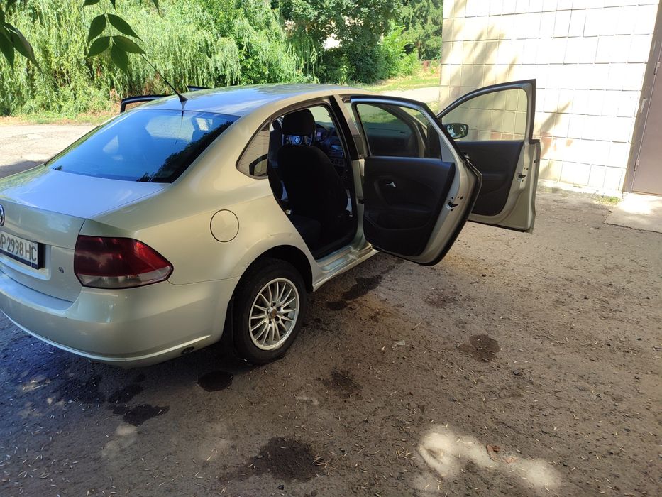 Polo sedan 2012 gas/benz ,без торгу , ціна до кінця міс