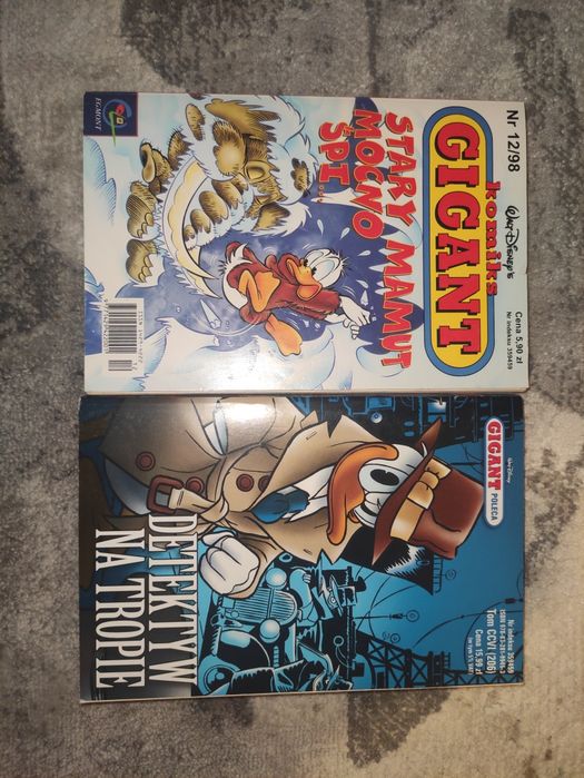 Komiksy Kaczor Donald Gigant. Stary mamut mocno śpi / Detektyw na tropie