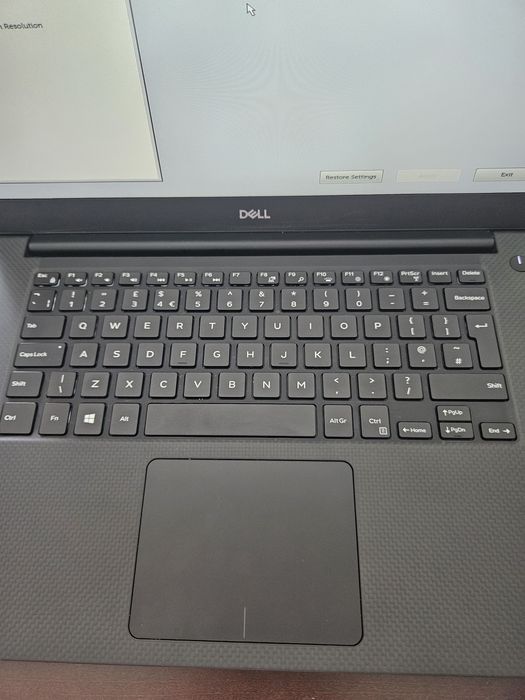 Dell Precision 5540 16 gb ram / intel i7