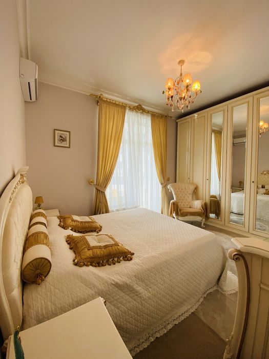 Власник!!! Продаж мебльованоі  квартири з одною спальнею в Jack House.
