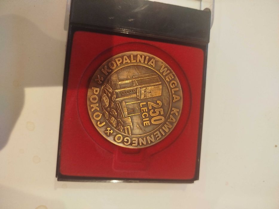Do sprzedania medal  okolicznościowy