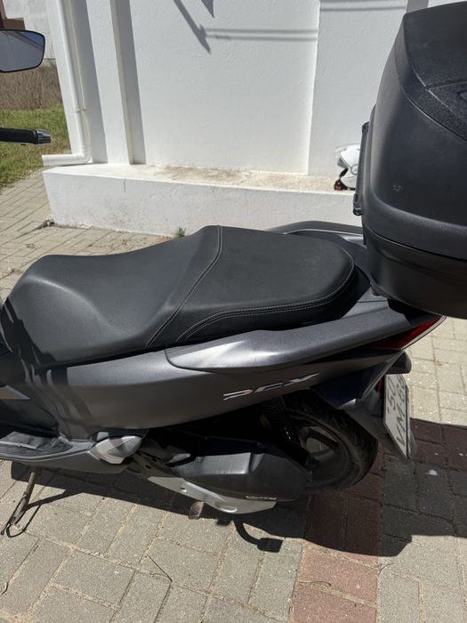 Honda PCX com 7 mil kms