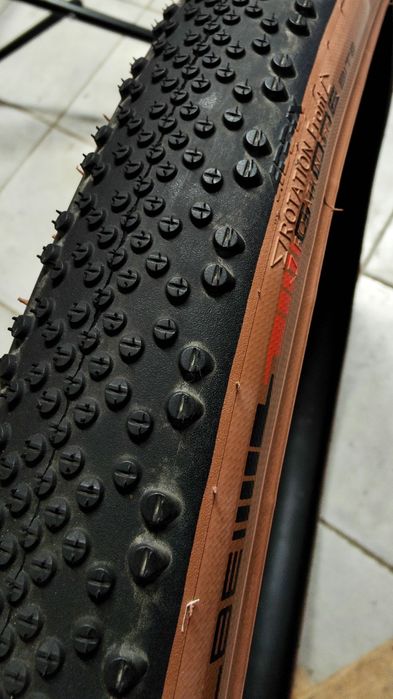 Pneus Gravel - G-One Bite