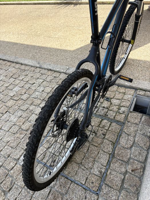 Bicicleta BTT  BH