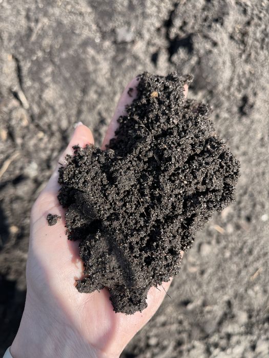 Ziemia ogrodowa torfowa czarnoziem piasek kruszywa
