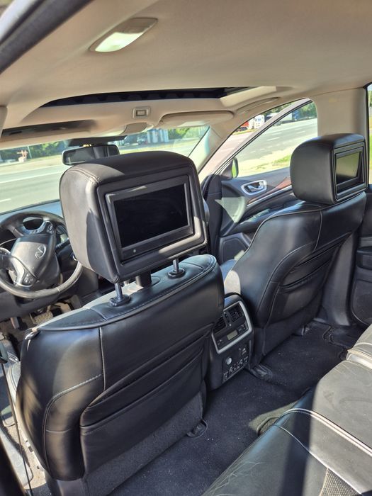 Infiniti JX35/QX60 2012рік. Газ-бензин.