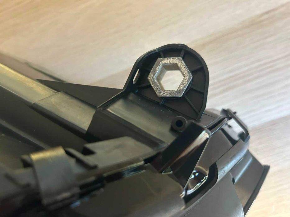 Farol / ótica Mercedes benz CLC W205 ILC Original - Direito
