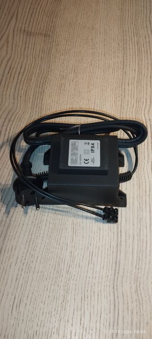 Transformator 230v - 12v