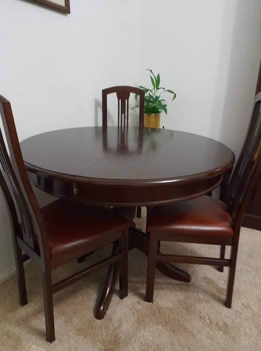 Mesa Extensível + 3 Cadeiras | Vintage