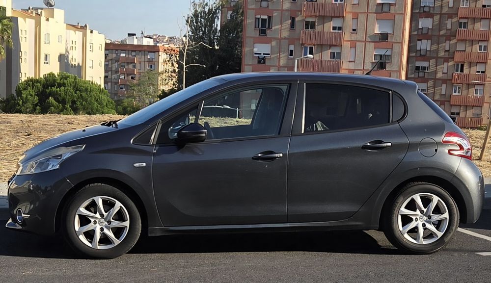 Peugeot 1.2 Vti Access foto 3