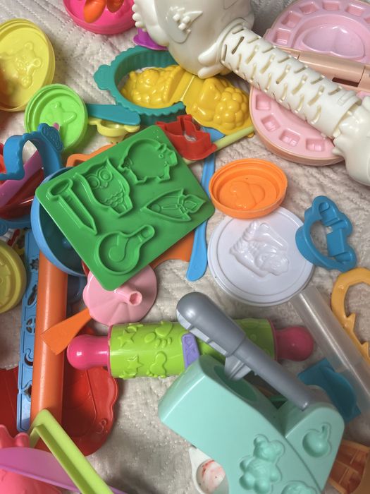 Zestaw do ciastoliny, kura, dentysta, foremki