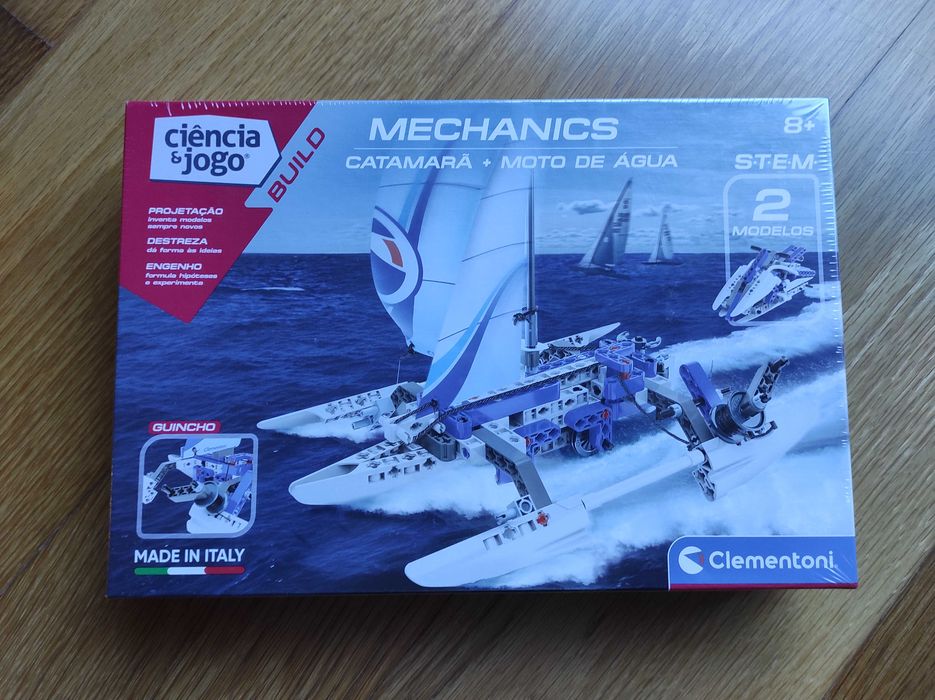 Jogo Construção tipo Lego - Catamarã e Moto de Água - NOVO