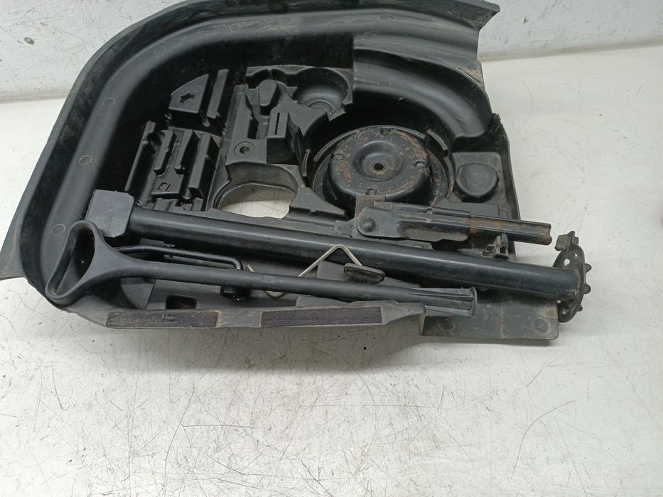 Kit de troca de pneu - BMW 3 Compact (E36) | 94 - 00
